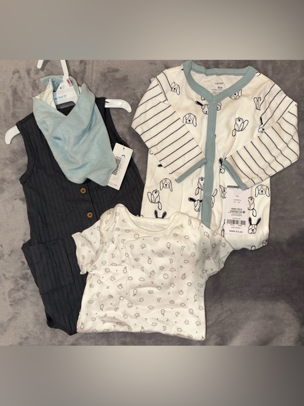 🆕 Carter's Bundle w/ FREE Onesie